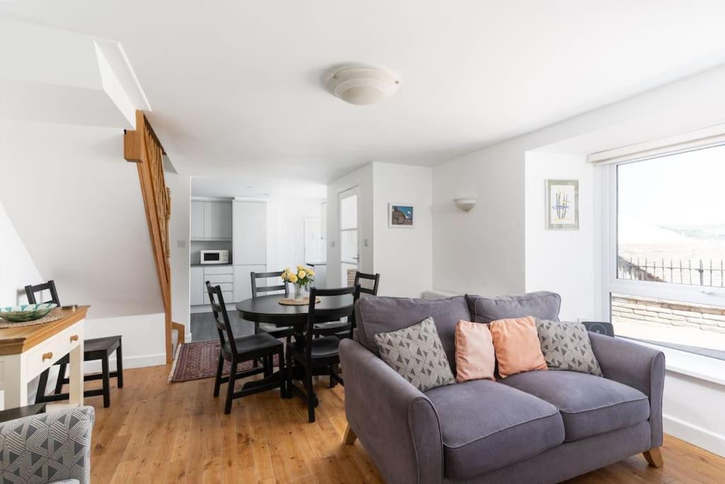 Charming 3 Bedroom Harbour Cottage With Parking Penzance Exterior foto